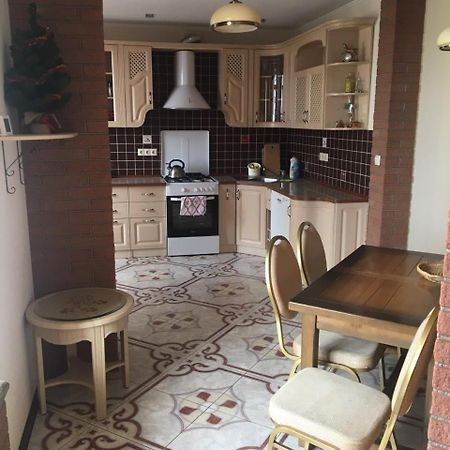 Great Apartment In The City Centre ايفانو - فرانكيفسك المظهر الخارجي الصورة