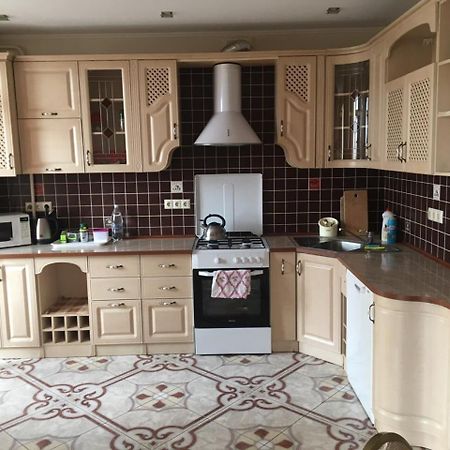 Great Apartment In The City Centre ايفانو - فرانكيفسك المظهر الخارجي الصورة