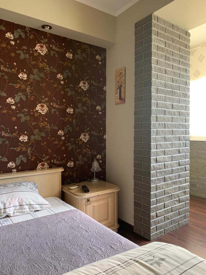 Great Apartment In The City Centre ايفانو - فرانكيفسك المظهر الخارجي الصورة