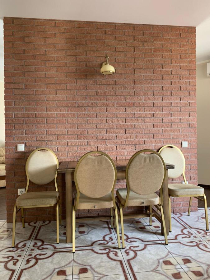 Great Apartment In The City Centre ايفانو - فرانكيفسك المظهر الخارجي الصورة