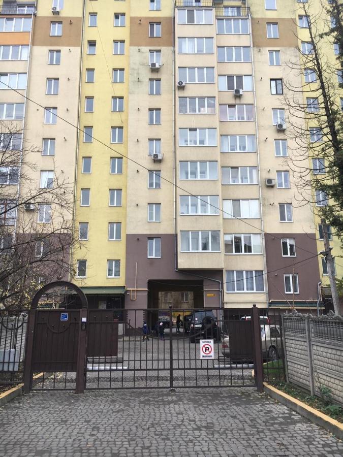 Great Apartment In The City Centre ايفانو - فرانكيفسك المظهر الخارجي الصورة